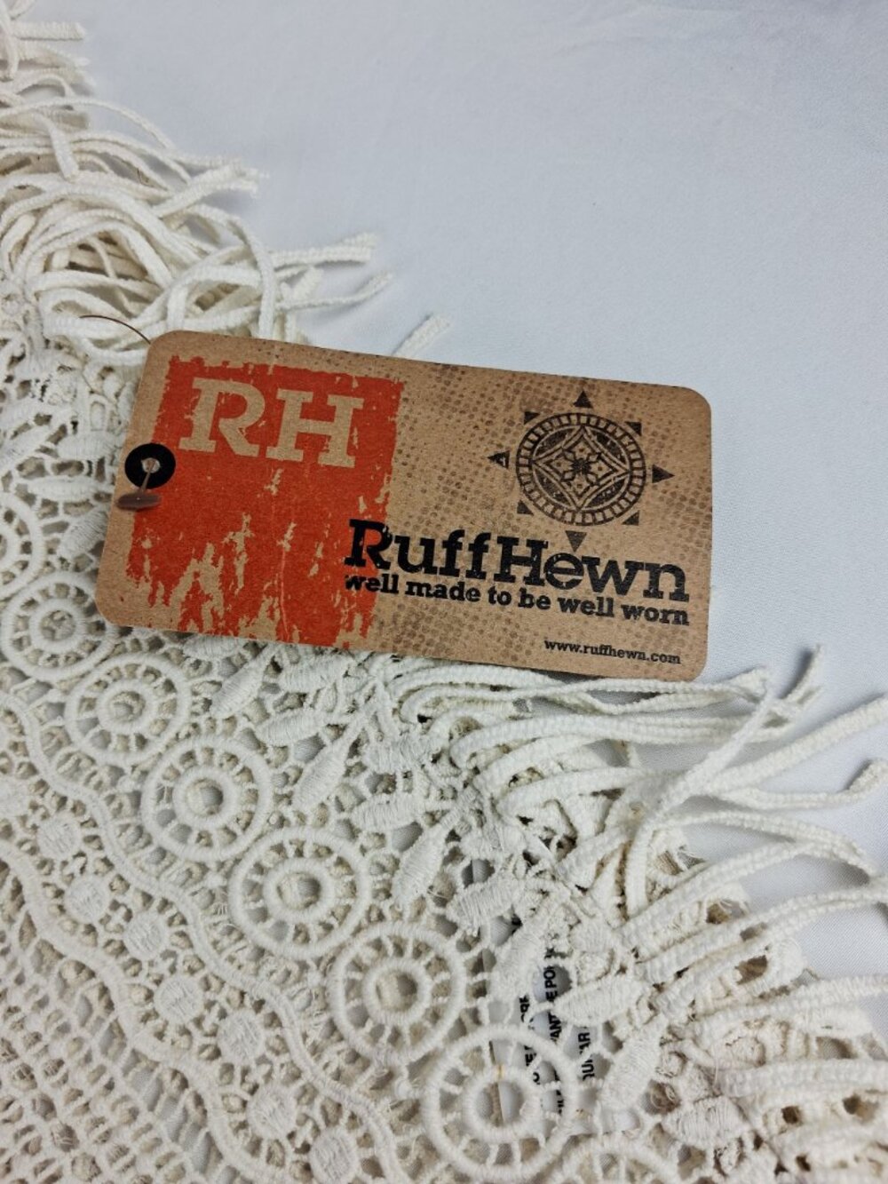 New w/ Tags Ruff Hewn Ivory Crochet Fringe Poncho Size L Lightweight Boho Style - Picture 5 of 16
